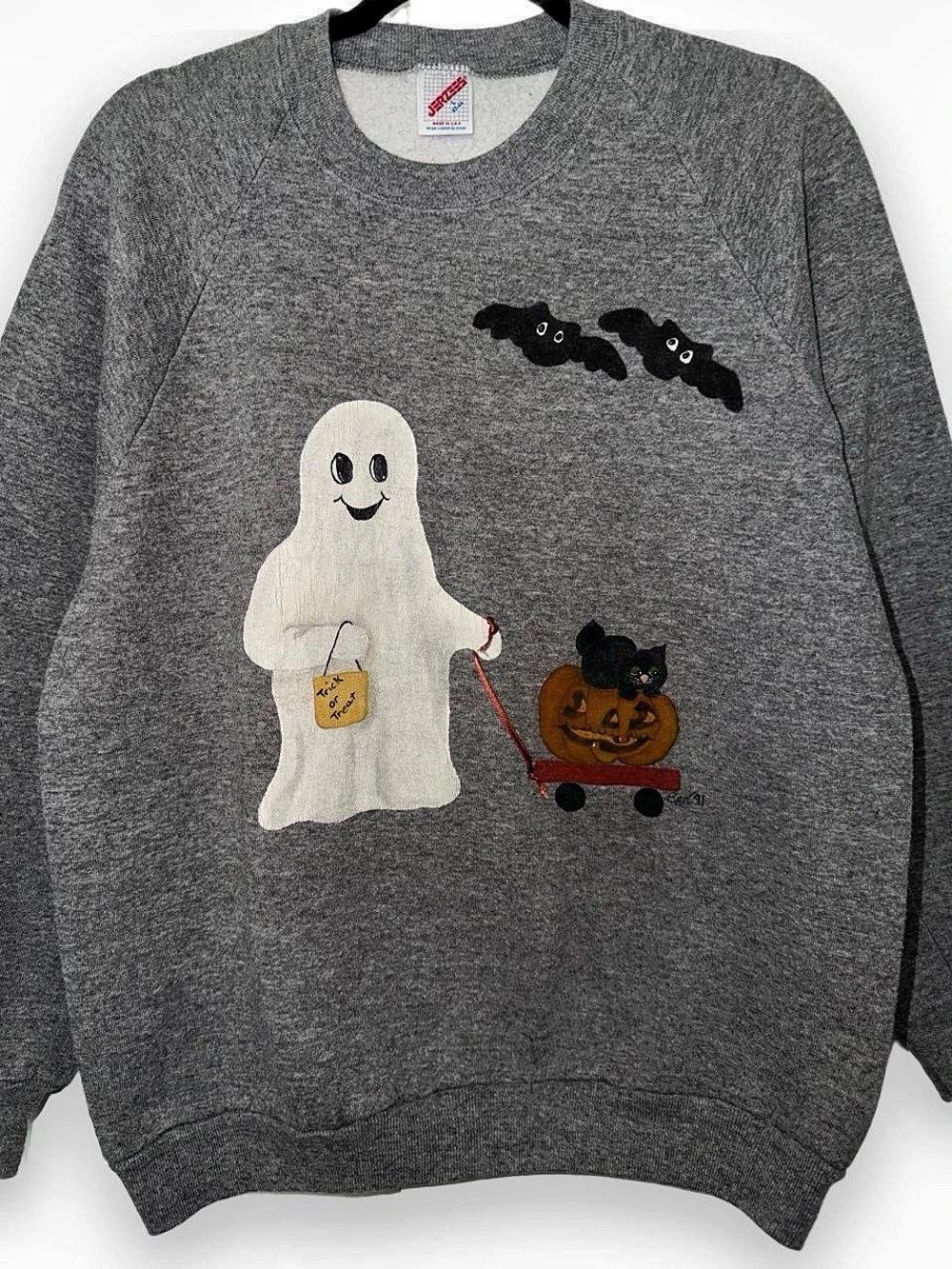 Vintage 90s Halloween fall handmade hand painted sweatshirt size medium